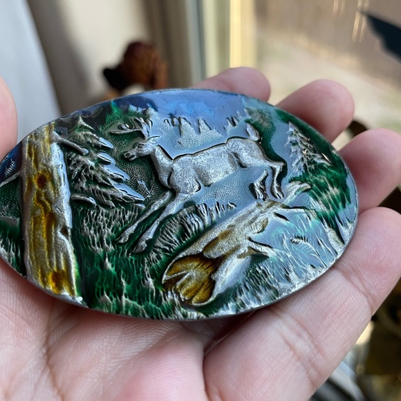 Vintage 1980s leaping deer Scene metal belt buckle - Picture 12 of 13